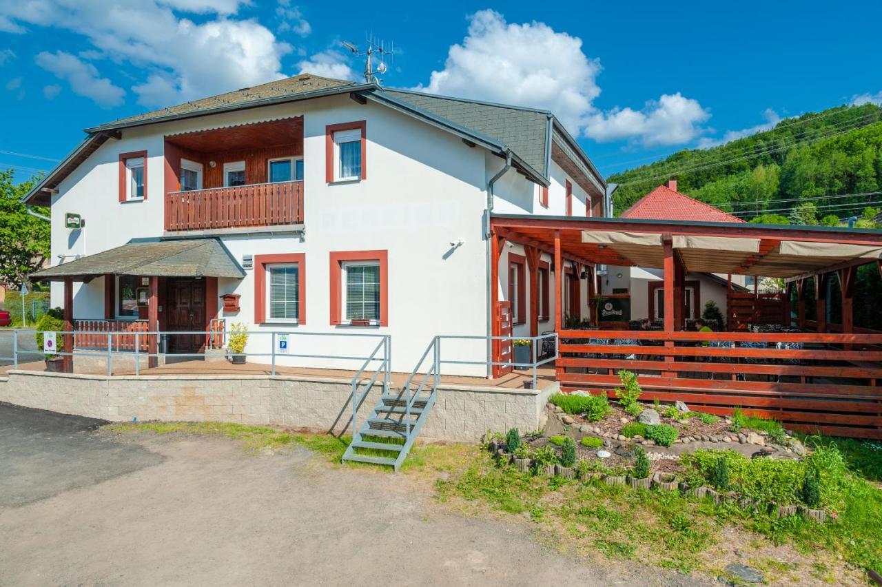 Penzion V Udoli Hodkovice nad Mohelkou Экстерьер фото